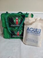 Bolso deportivo con bolsillos al costado - Imagen 2